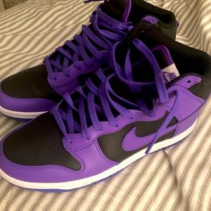 Nike dunks {purple}